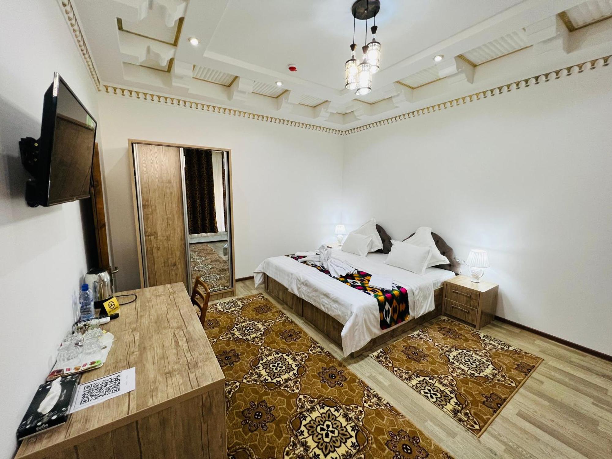 Lola Boutique Hotel Buxoro Luaran gambar